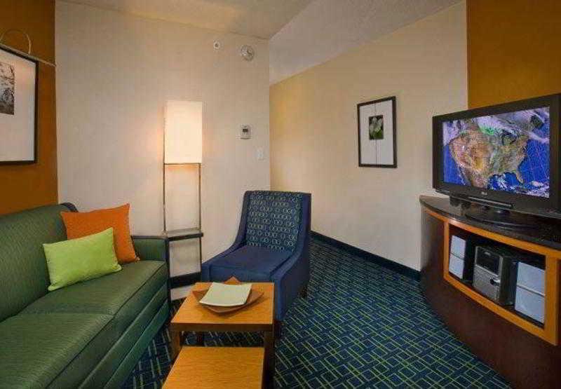 Fairfield Inn & Suites Kingsland Szoba fotó
